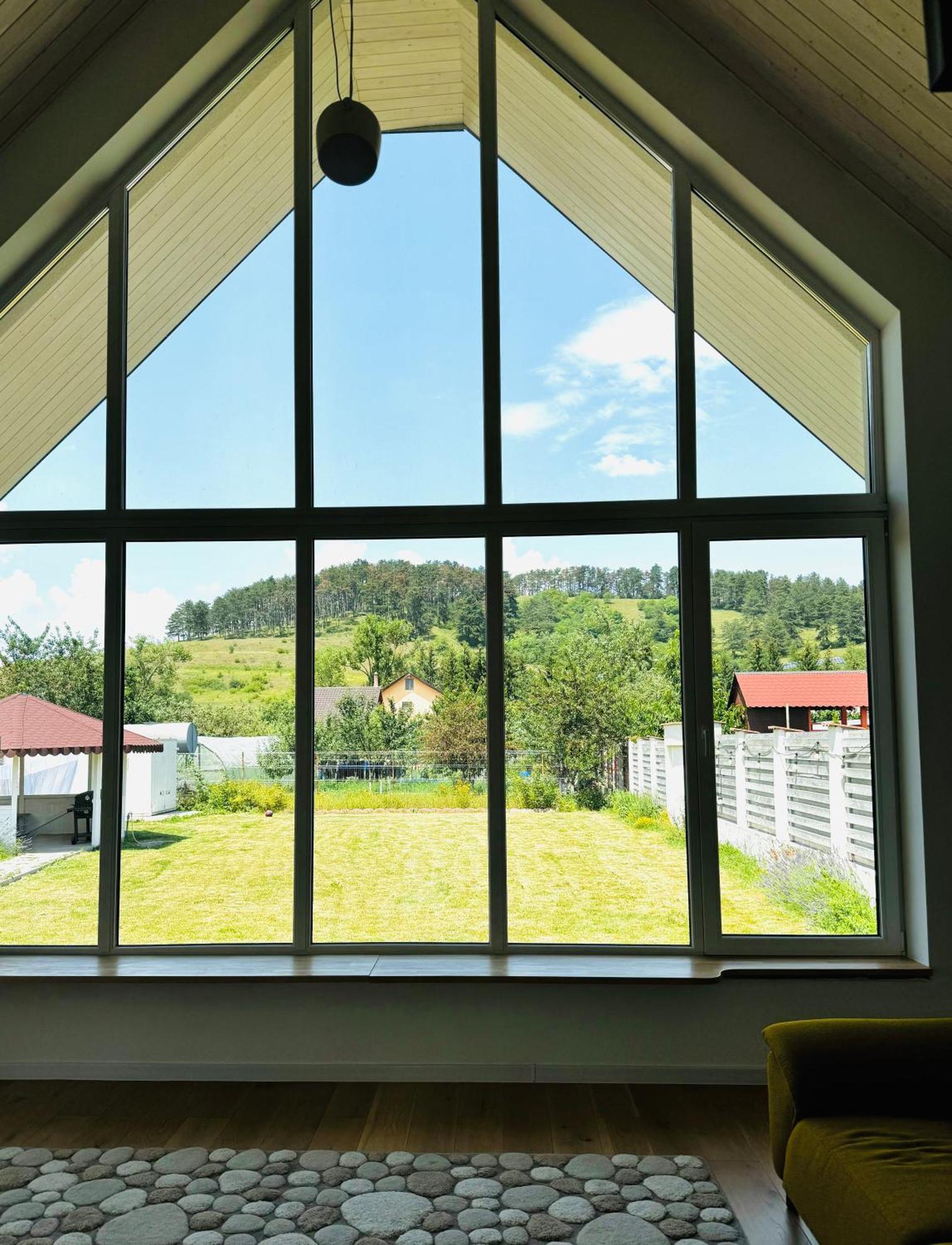 Pineview Lempes Vila Braşov Exterior foto